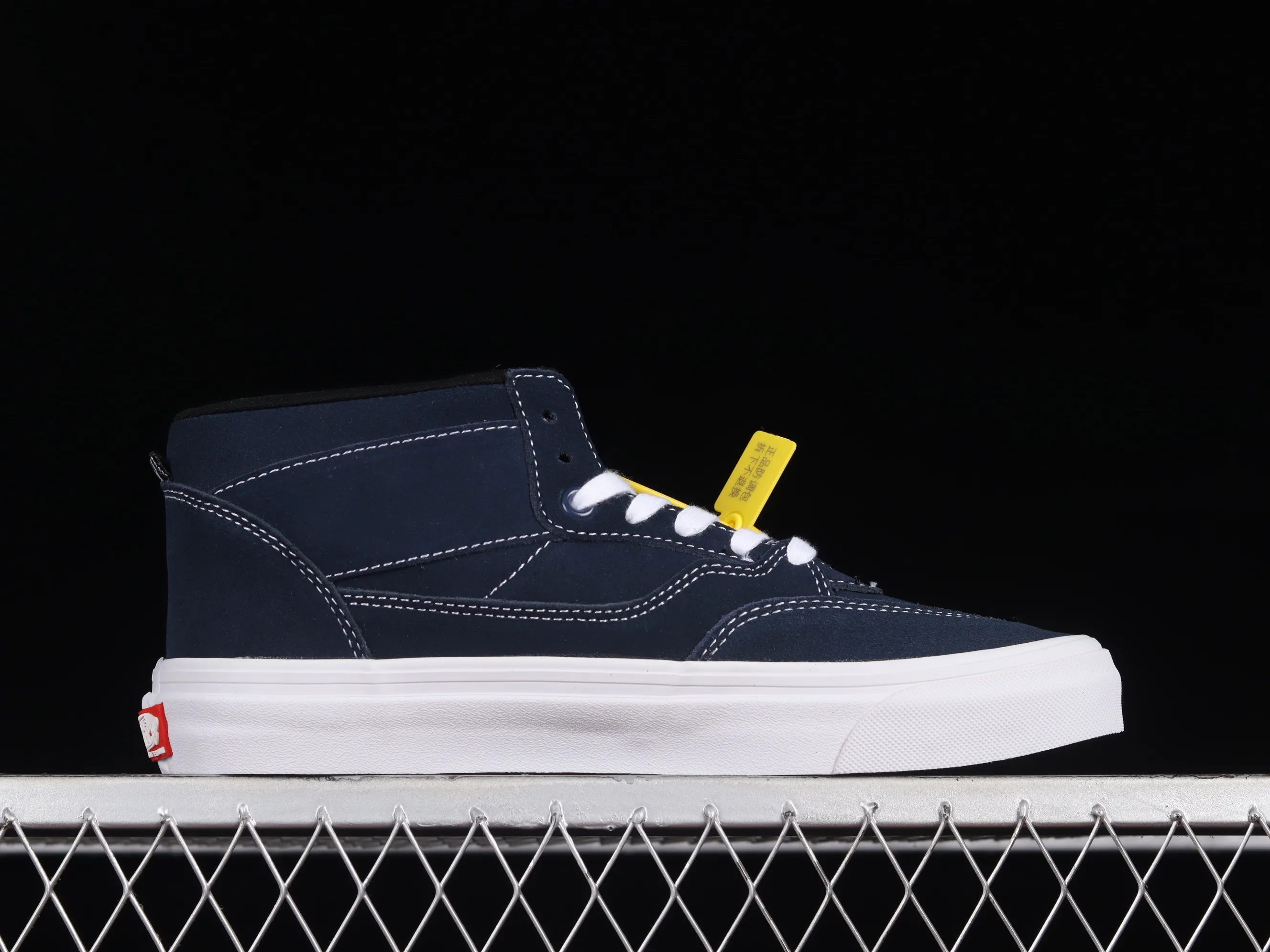 All categories Vans Vans series Vans Mid Vans Zhongbang Vans Half Cab Legend skater signature Zhongbang skateboard shoes VN0A5KYALKZ